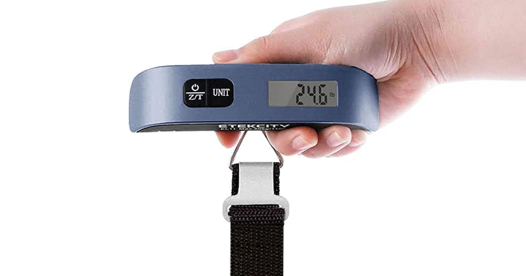 This  Handheld Baggage Scale Has 29,000+ 5-Star Evaluations on Amazon This  Handheld Baggage Scale Has 29,000+ 5-Star Evaluations on Amazon